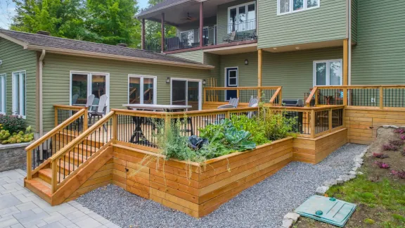 deck builder