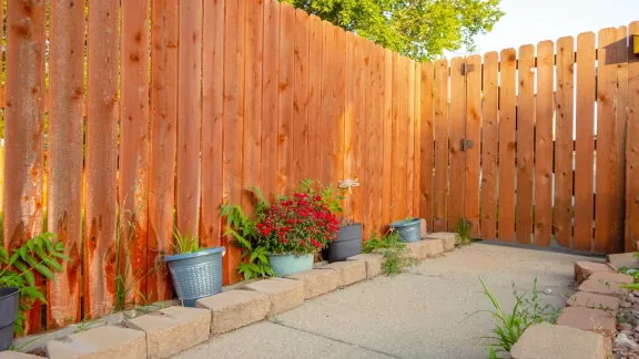 chain link fence